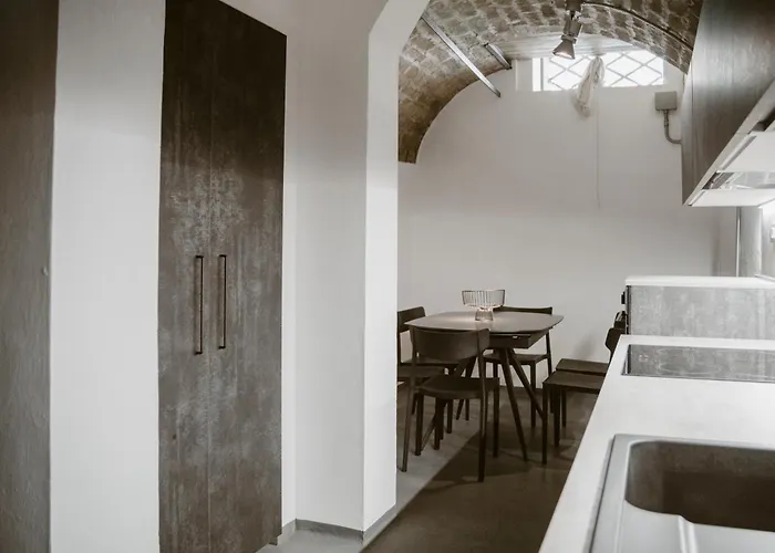 Castello Svevo شقة بورتو ريكاناتي